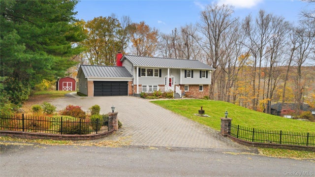70 Hilltop Drive, North Salem