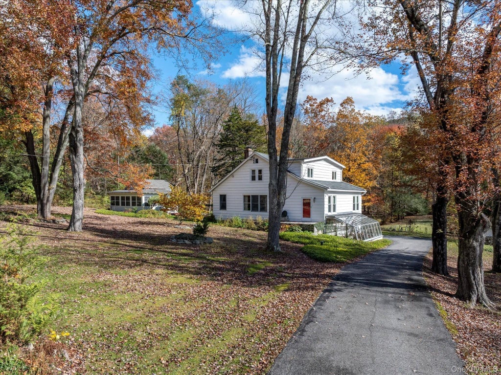 191 Bullet Hole Road, Mahopac