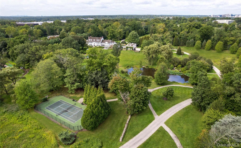 10 Meadow Lane, Purchase