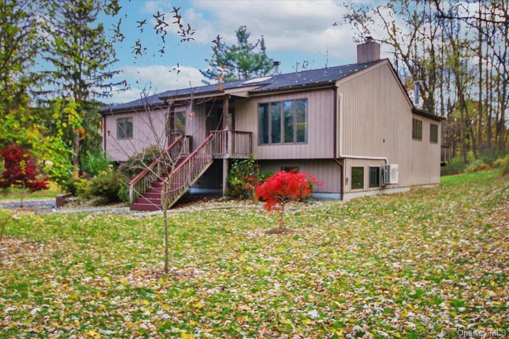 102 Old Post Road, Marlboro