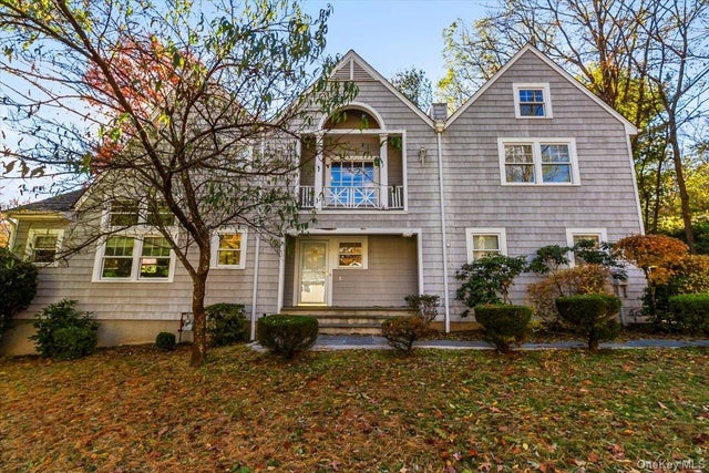 18 Park Street, Pleasantville