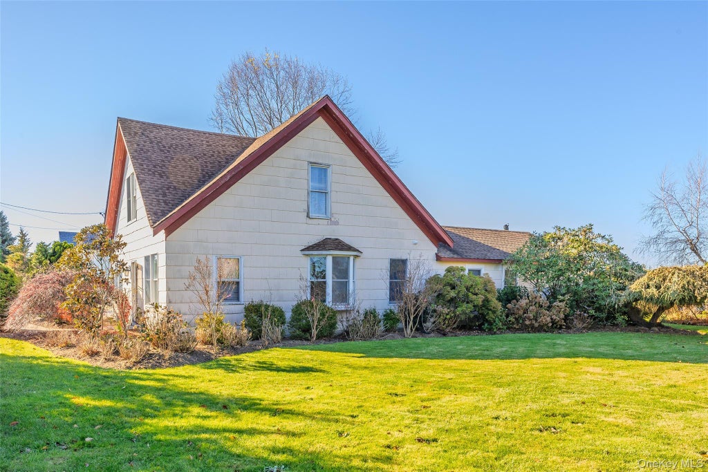 17525 County Road 48, Cutchogue