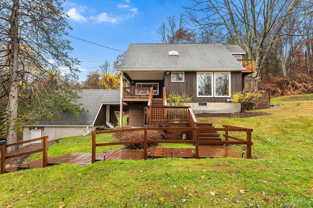 12 Cedar Lane, Poughquag