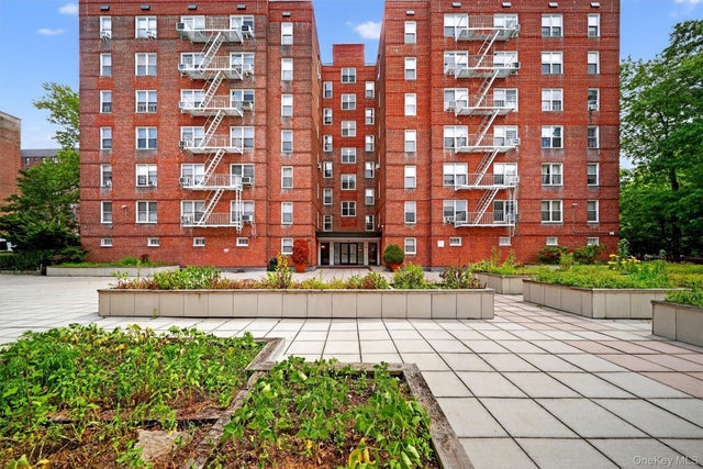 517 Riverdale Avenue # 4a, Yonkers