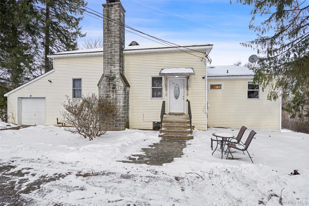 22 Raspberry Lane, Carmel