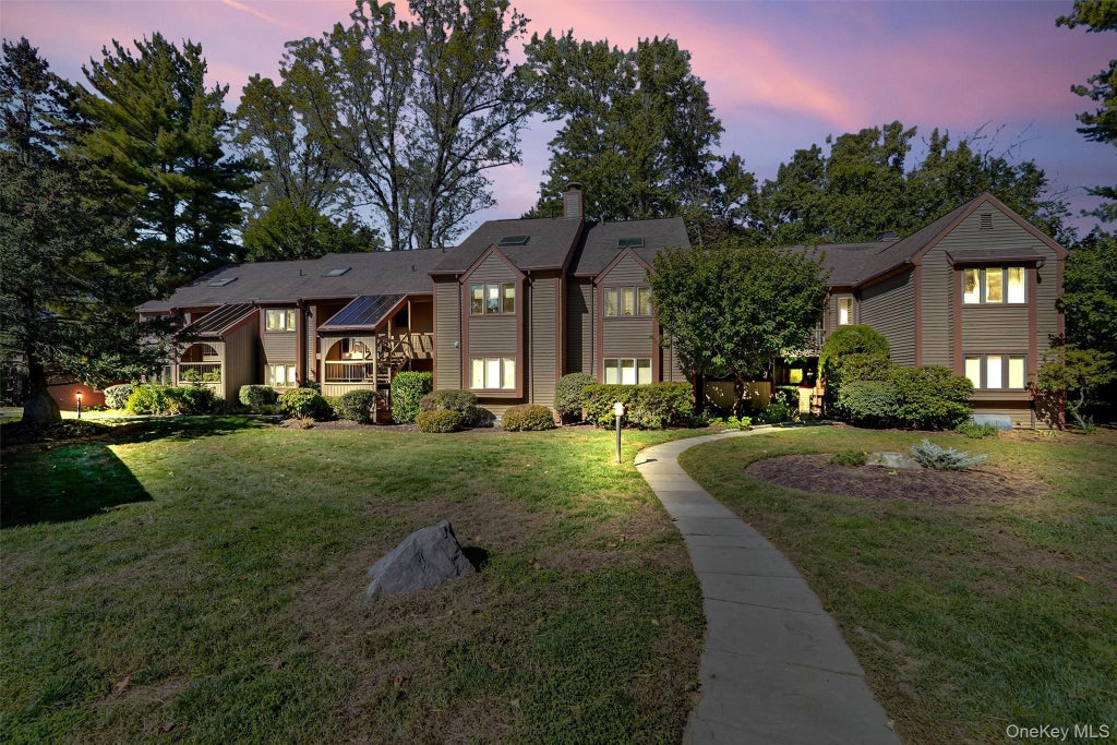 101 Eagle Bay Drive # 101, Ossining