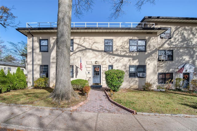 19 Manchester Road # 2r (b-22), Eastchester