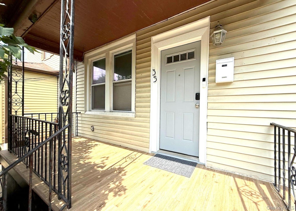 35 7th Street, New Rochelle