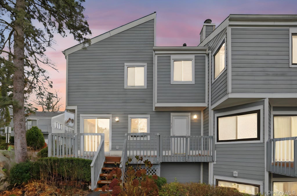 25 Barker Street # 315, Mount Kisco