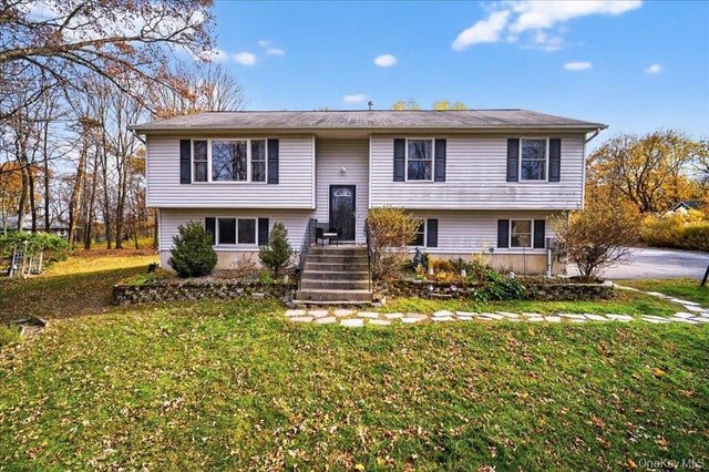 74 Pocatello Road, Middletown