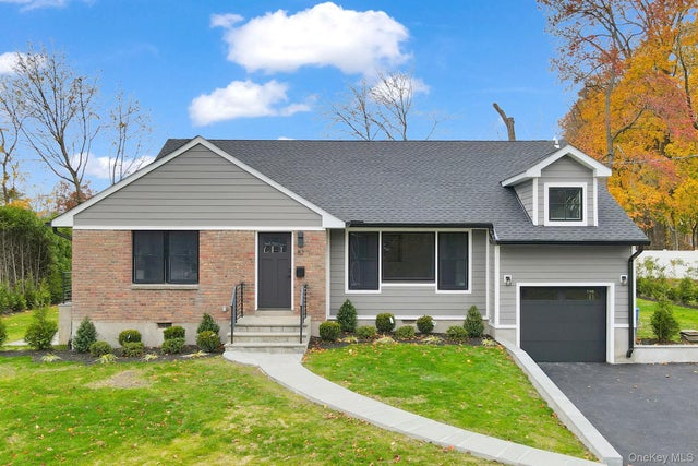 82 Seton Drive, New Rochelle