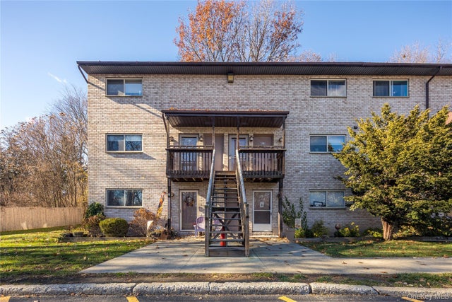 26 Cooper Road # 914, Poughkeepsie