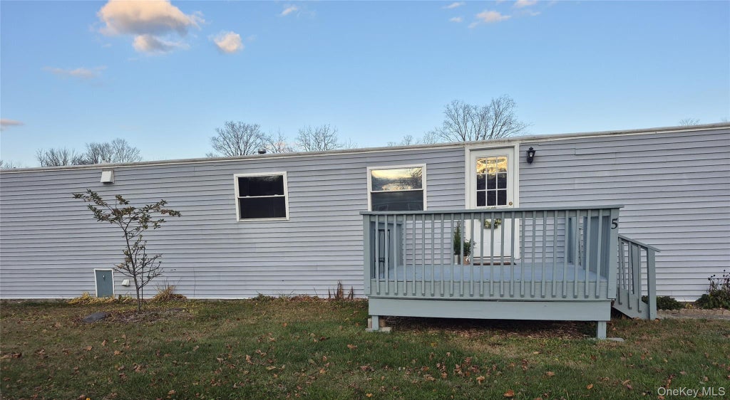 363 Mettacahonts Road # 5, Accord