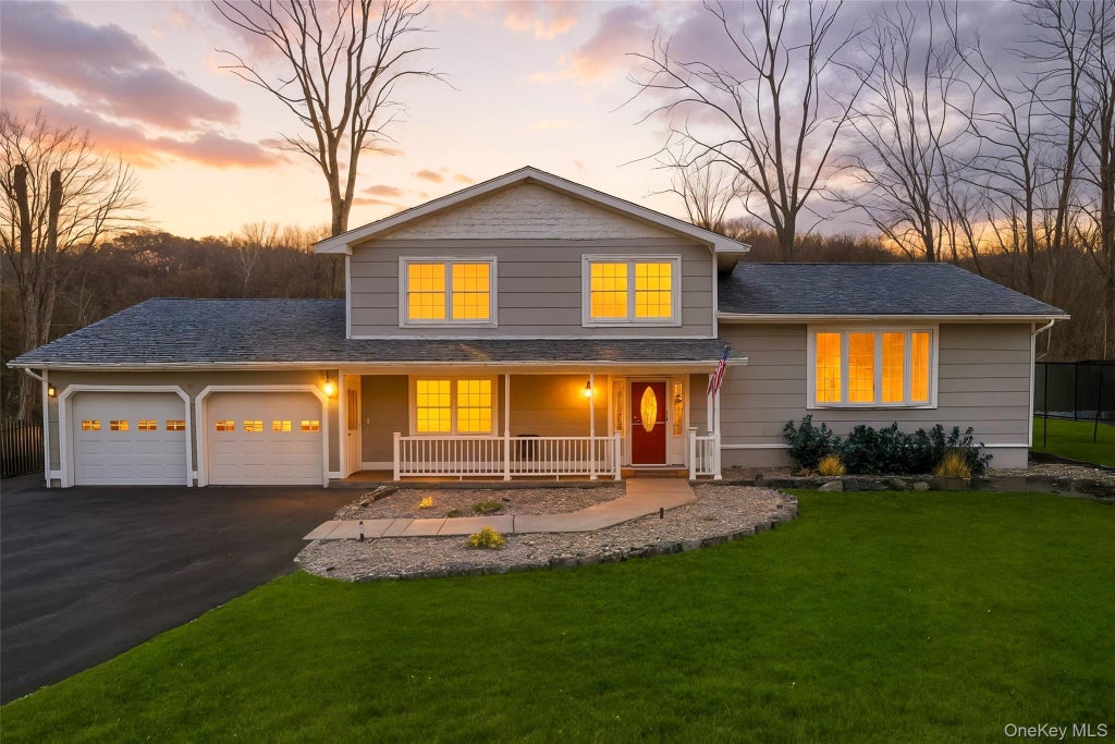 297 Church Road, Putnam Valley