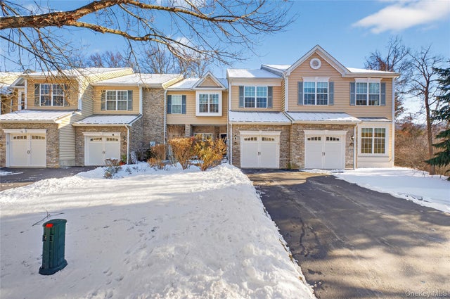 733 Huntington Drive, Fishkill
