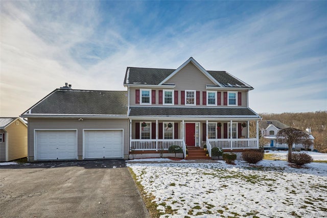 134 Brookside Lane, Lagrangeville