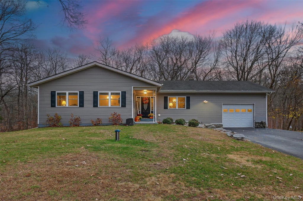 8 Ridge Road, Wallkill