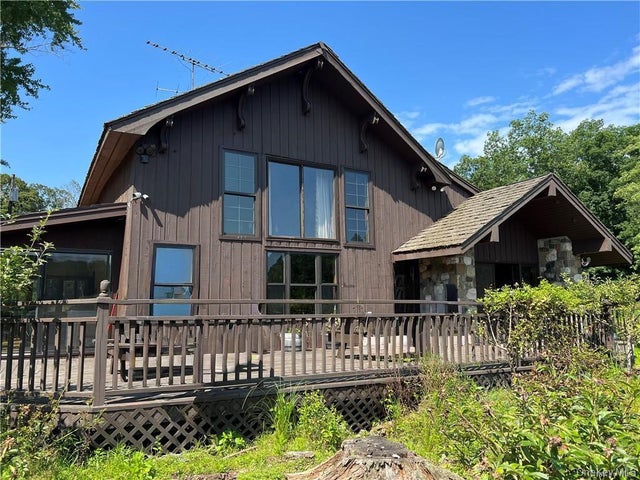 79 Bisch Road, Middletown