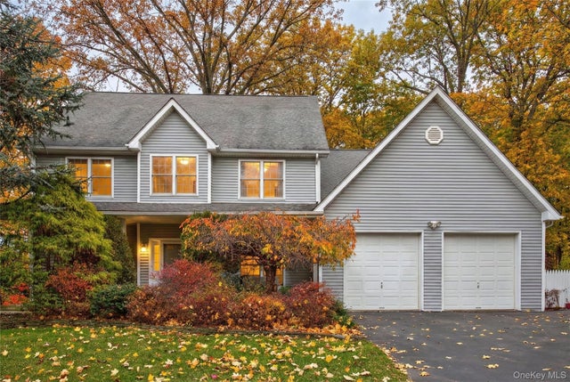 Photo of Listing #939297