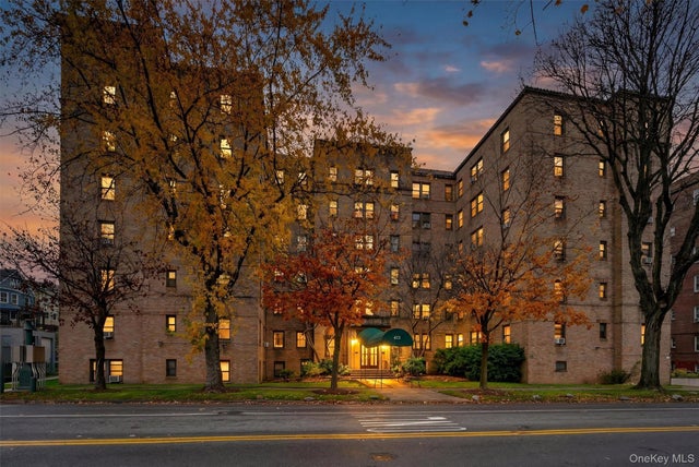 475 Bronx River Road # 2d, Yonkers