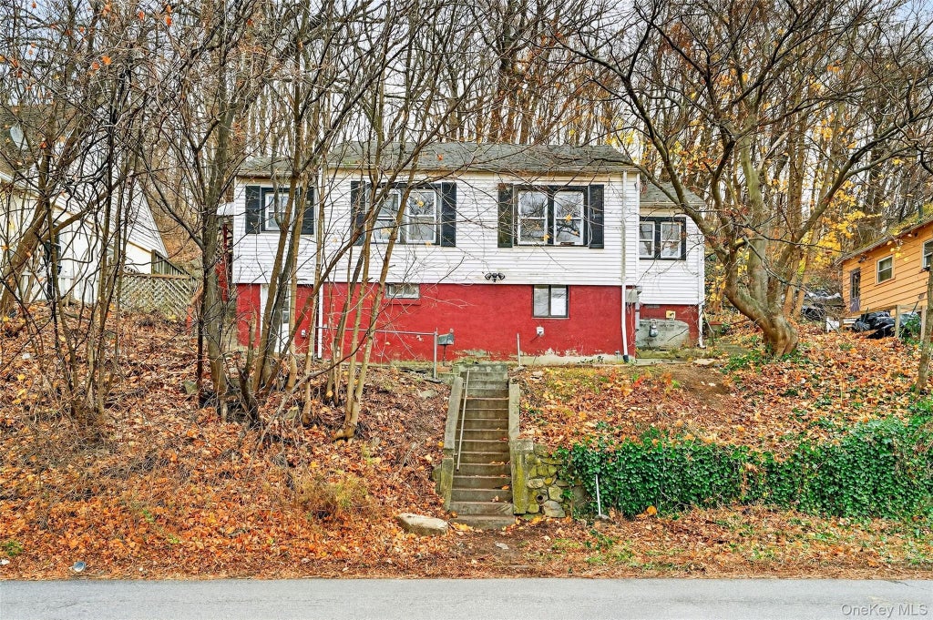 669 N Division Street, Peekskill