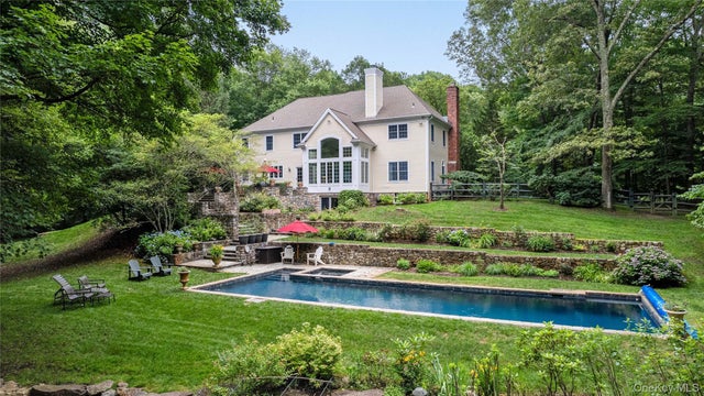 4 Hidden Valley Way, Bedford