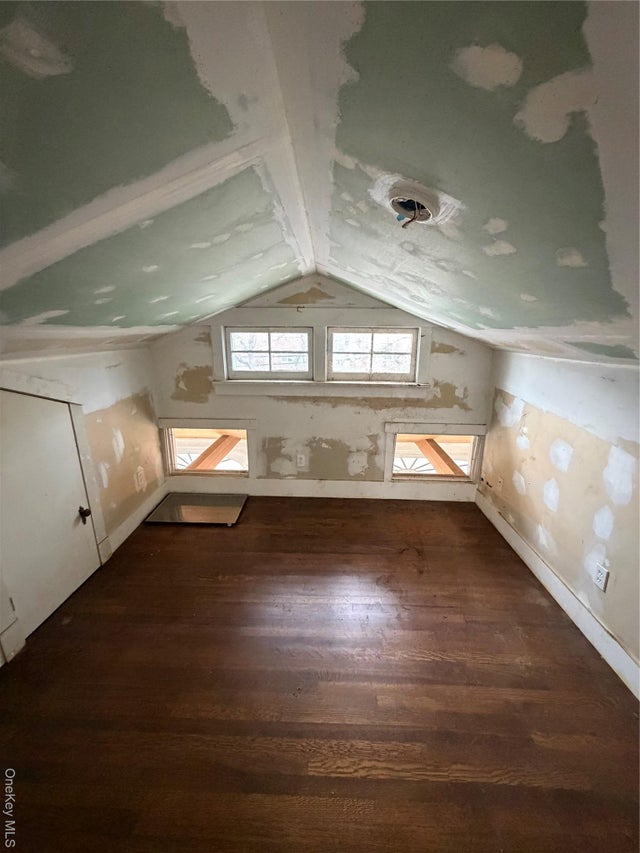 244 Tibbetts Road, Yonkers