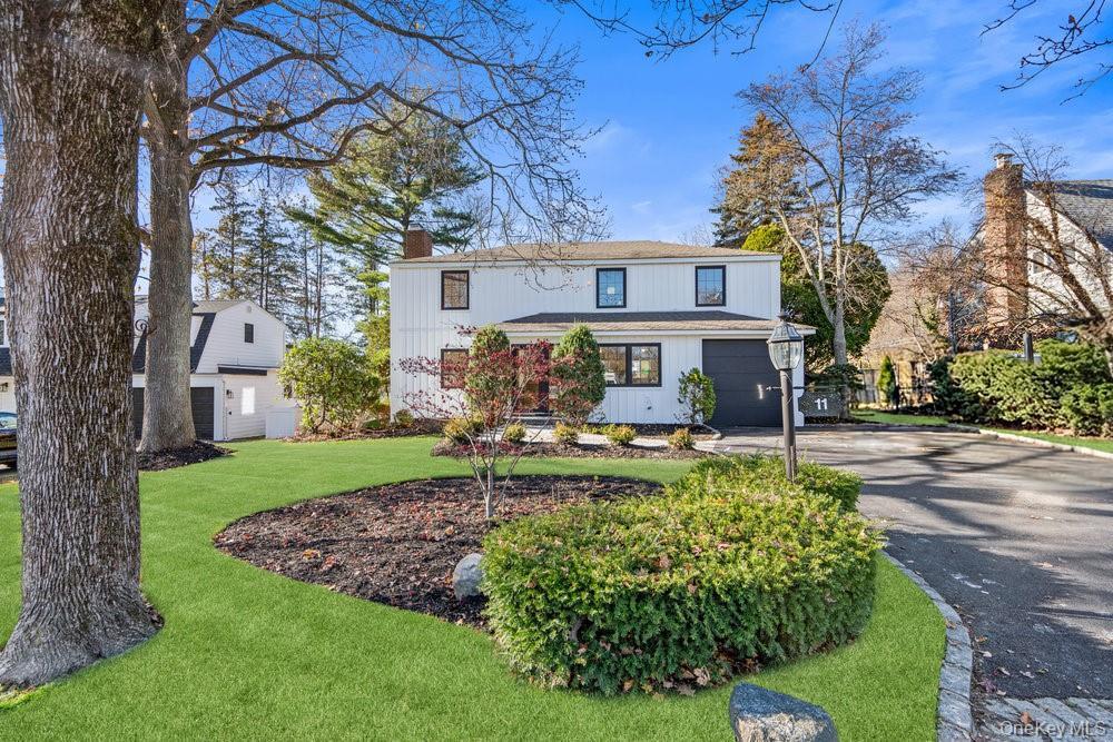 11 Entrance Road, East Hills