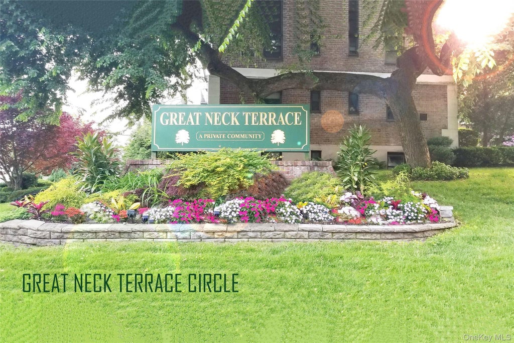 7 Terrace Circle # 3d, Great Neck
