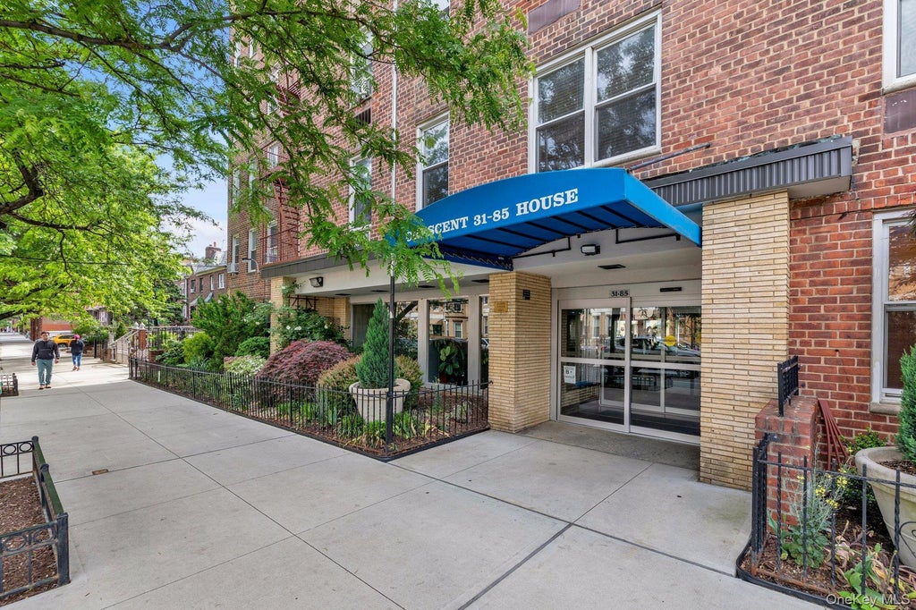 31-85 Crescent Street # 2, Astoria