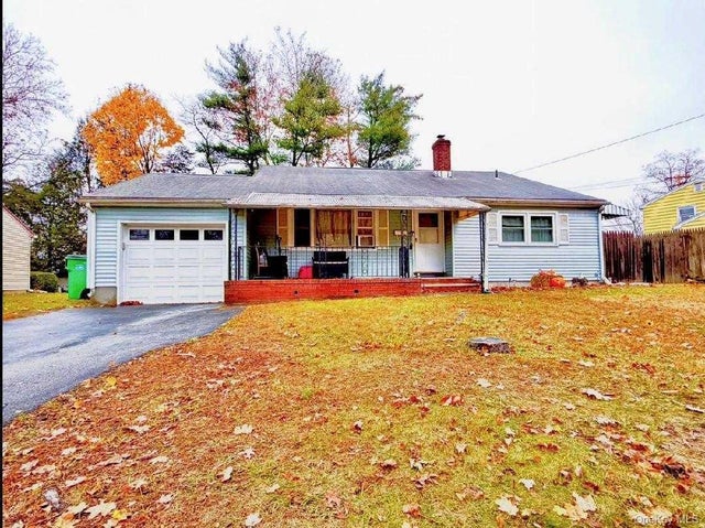 6 Liss Road, Wappingers Falls