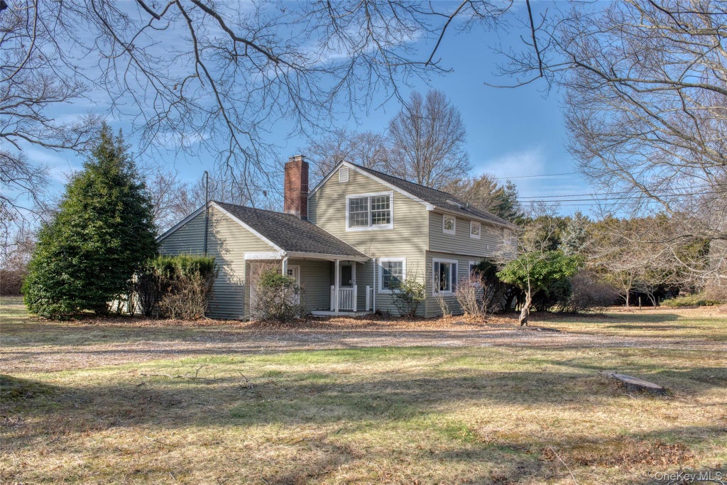 65 Greenway W, Orient