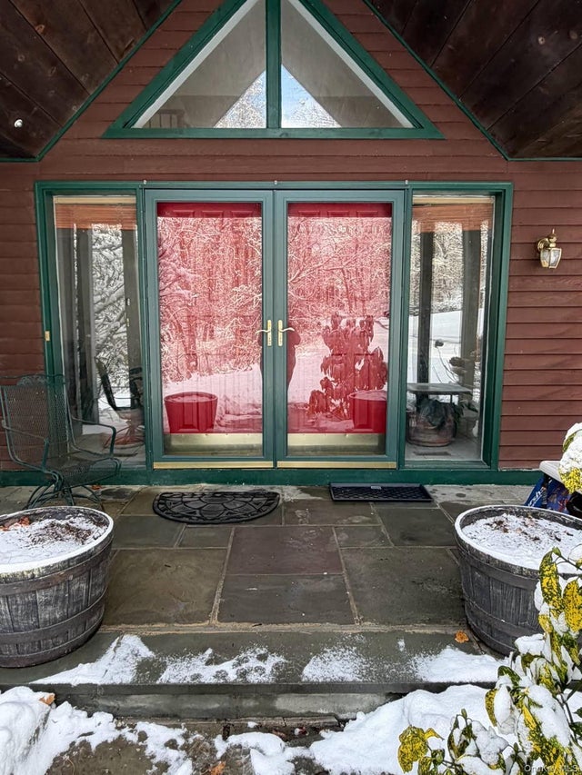 4 Greenlawn Road, Cortlandt Manor