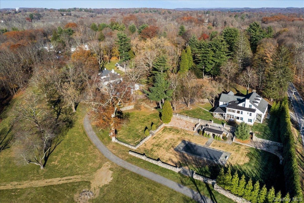 83 Somerstown Road, Ossining