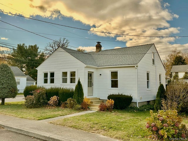 Photo of Listing #942914