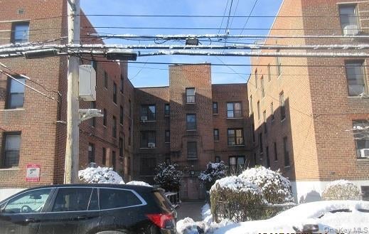 Photo of Listing #944285