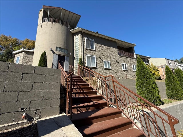 260 Hutchinson Boulevard, Mount Vernon