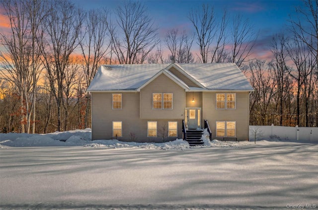 31 Greenshire Way, Walden