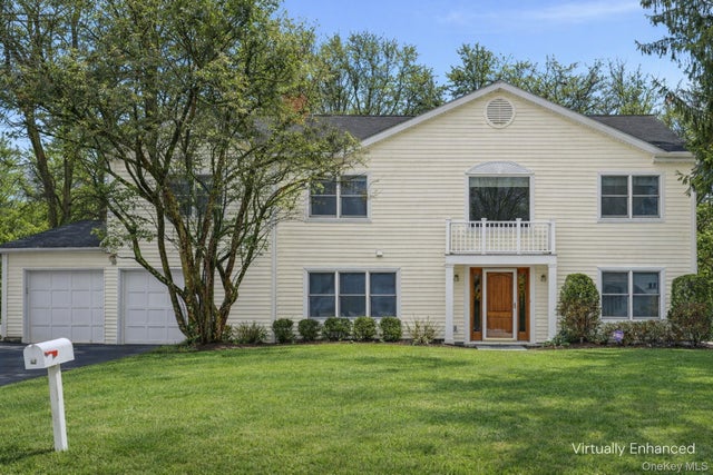 39 Lambert Lane, New Rochelle