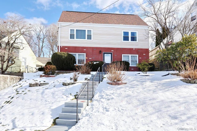 64 S Hillside Place, Elmsford