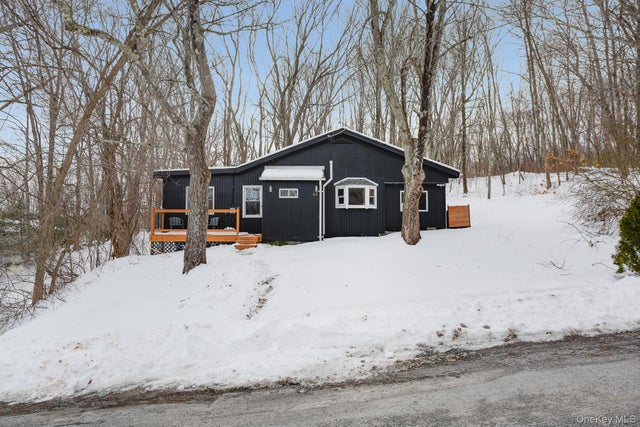 62 Netherwood Plaza, Hyde Park