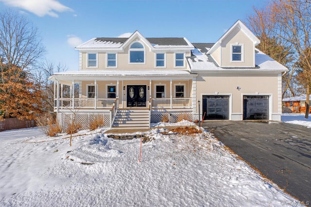 27 King Drive, Poughkeepsie