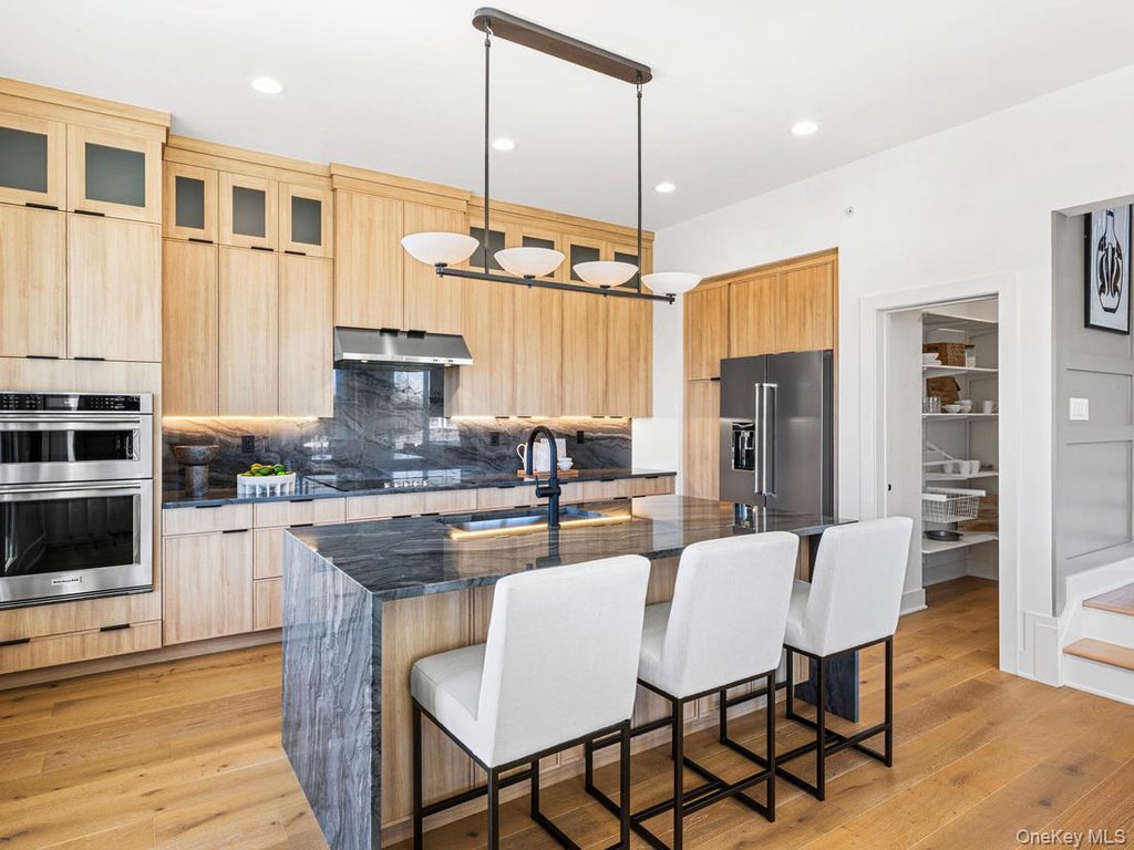 3020 Eastview Lane # 113, Carmel