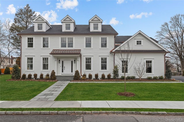 1 Hobart Street, Bronxville