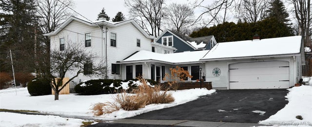 24 Dutchess Avenue, Millerton