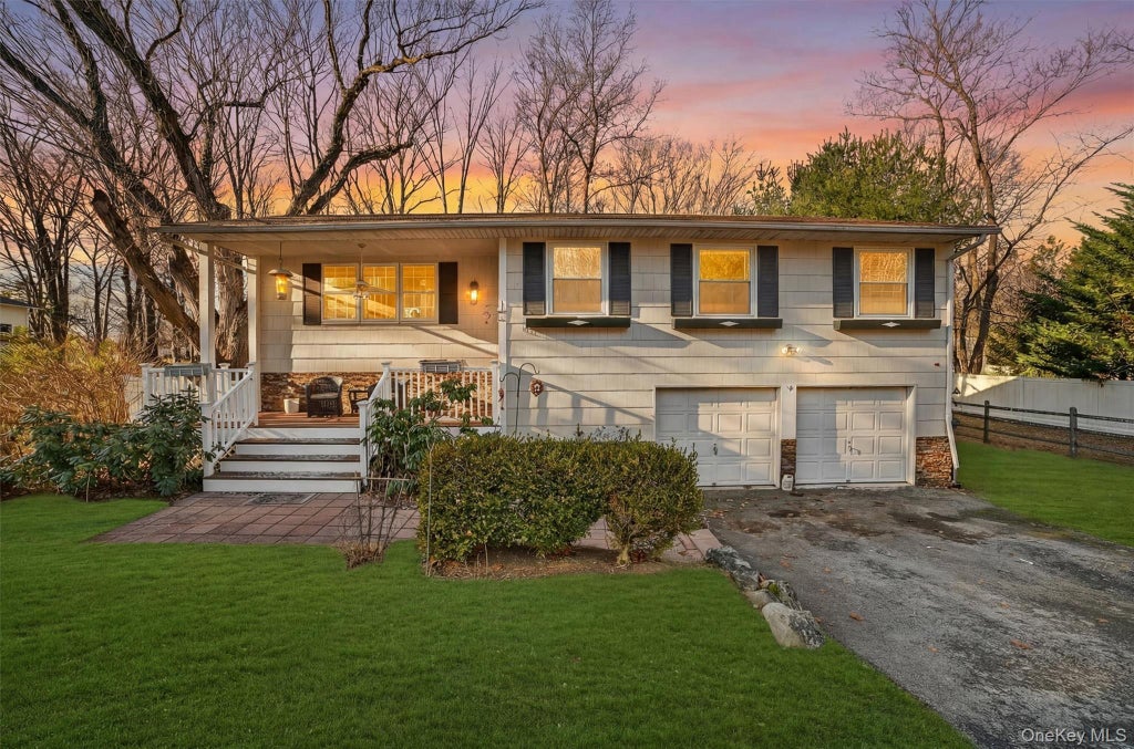 13 Reeback Drive, Ossining