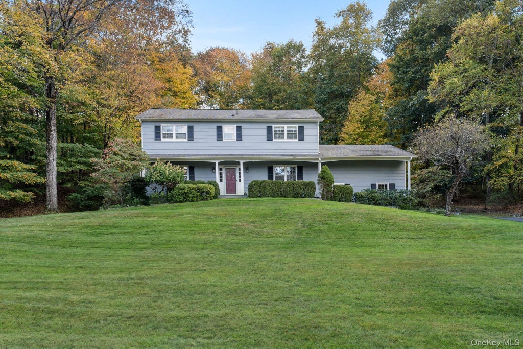 9 Whitlaw Lane, Chappaqua