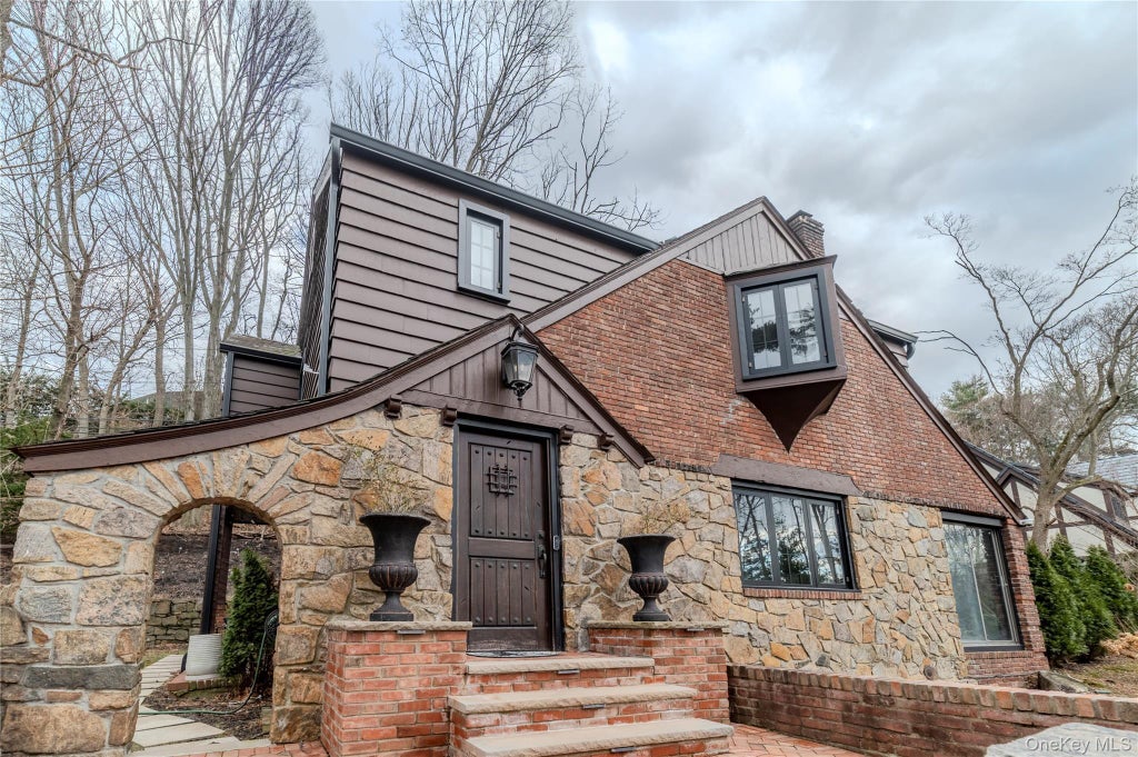 15 Sinclair Martin Drive, Roslyn