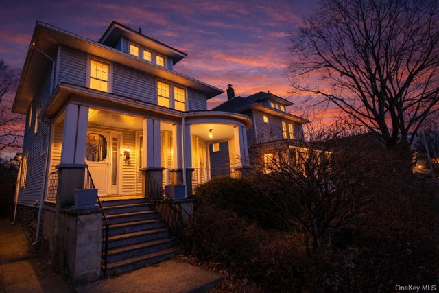 409 Baker Street, Poughkeepsie