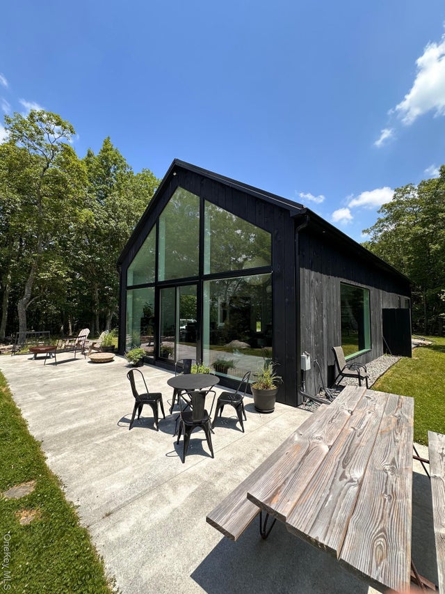 385 Evergreen Lane, Narrowsburg